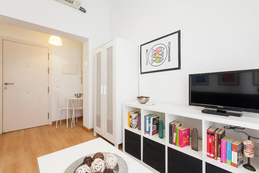 Peral Home Cozy Apartment Seville Exterior photo